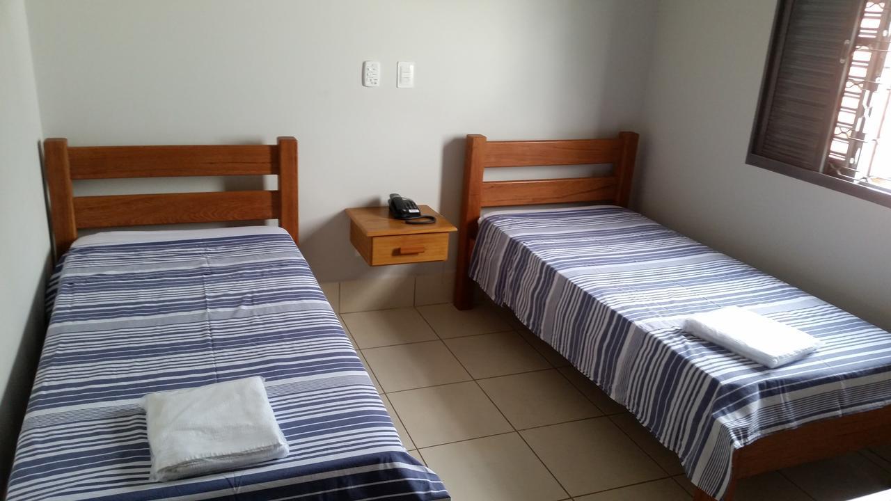 Florenca Hotel Santo Anastácio Esterno foto